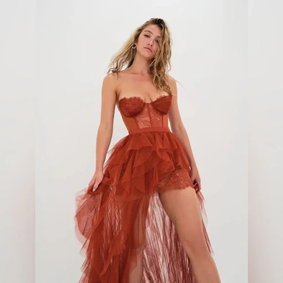 For Love and Lemons Bustier Gown in rust color. Single use. Large size (L). - Picture 2 of 4